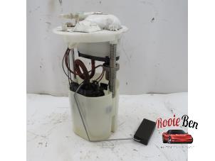 Used Electric fuel pump Ford Ka II 1.2 Price on request offered by Rooie Ben autodemontage