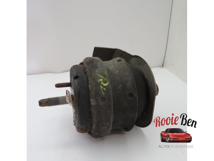 Used Engine mount Cadillac CTS I 3.6 V6 24V Price € 25,00 Margin scheme offered by Rooie Ben autodemontage