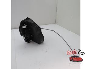 Used Rear door mechanism 4-door, right BMW 4 serie Gran Coupe (F36) 435i 3.0 24V Price on request offered by Rooie Ben autodemontage