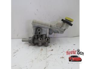 Used Master cylinder Jeep Compass (MK49) 2.0 CRD 16V 4x4 Price on request offered by Rooie Ben autodemontage