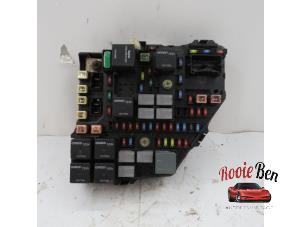 Used Fuse box Cadillac CTS I 3.6 V6 24V Price on request offered by Rooie Ben autodemontage