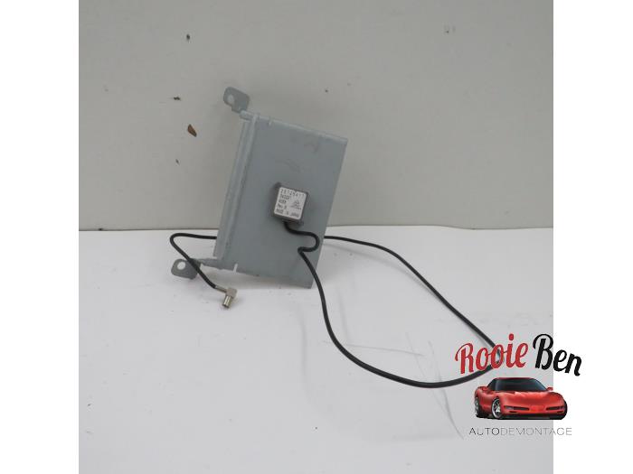 Używane Antena GPS Cadillac CTS I 3.6 V6 24V Cena € 10,00 Procedura marży oferowane przez Rooie Ben autodemontage