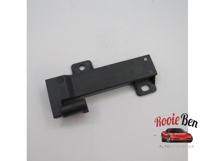 Używane Keyless Entry-Antena Dodge 1500 Crew Cab (DS) 5.7 Hemi V8 4x4 Cena € 20,00 Procedura marży oferowane przez Rooie Ben autodemontage