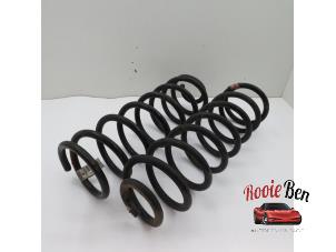 Used Rear coil spring Dodge 1500 Crew Cab (DS/DJ/D2) 5.7 Hemi V8 4x4 Price on request offered by Rooie Ben autodemontage