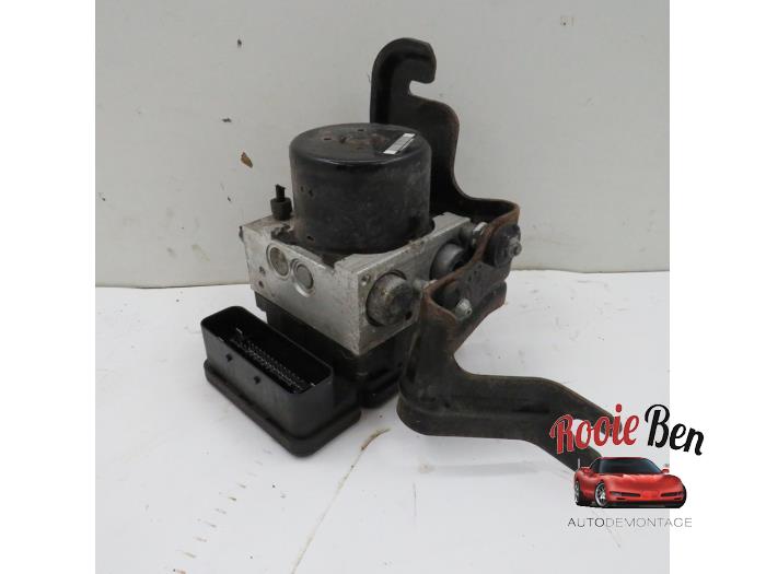 Gebrauchte ABS Pumpe Dodge Caliber 2.0 CRD 16V Preis € 75,00 Margenregelung angeboten von Rooie Ben autodemontage