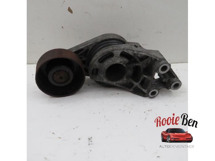 Usados Tensor correa múltiple Skoda Roomster (5J) 1.4 TDI 70 Precio € 10,00 Norma de margen ofrecido por Rooie Ben autodemontage