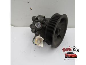 Used Power steering pump Chrysler 300 C 5.7 V8 Hemi Price on request offered by Rooie Ben autodemontage