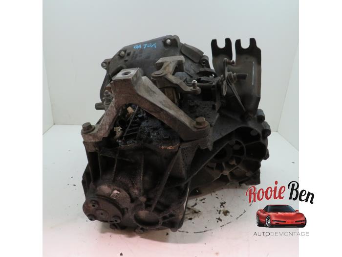 Usagé Boîte de vitesse Volvo V50 (MW) 1.8 16V Prix € 150,00 Règlement à la marge proposé par Rooie Ben autodemontage