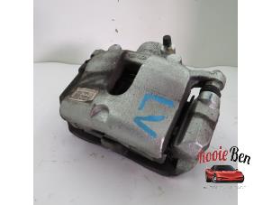 Used Front brake calliper, left Kia Xceed 1.0 T-GDi 12V Price on request offered by Rooie Ben autodemontage
