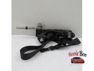 Used Seatbelt tensioner, right Volvo V50 (MW) 1.8 16V Price on request offered by Rooie Ben autodemontage