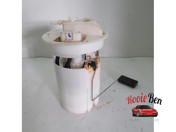 Gebrauchte Benzinpumpe Ford Fiesta 7 1.1 Ti-VCT 12V 85 Preis € 75,00 Margenregelung angeboten von Rooie Ben autodemontage
