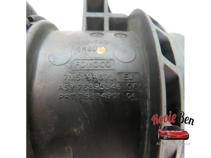 Air mass meter from a Volvo V50 (MW) 1.6 D 16V 2010