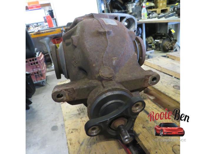 Rear differential from a BMW 3 serie (E90) 330i 24V 2006
