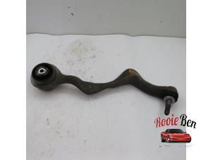 Used Front lower wishbone, left BMW 3 serie (E90) 330i 24V Price € 40,00 Margin scheme offered by Rooie Ben autodemontage