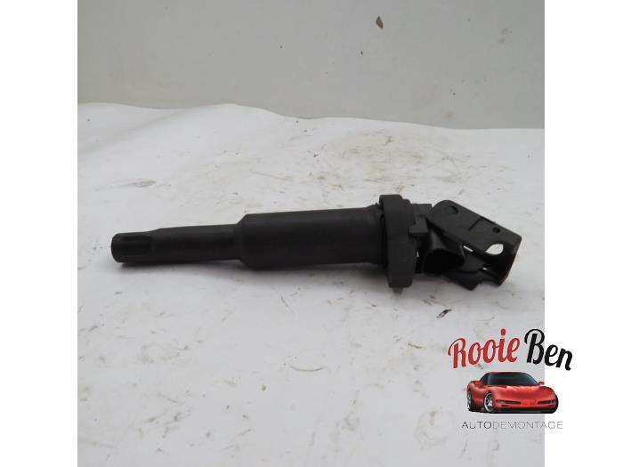 Ignition coil from a BMW 3 serie (E90) 330i 24V 2006