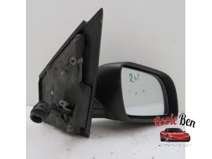 Used Wing mirror, right Volkswagen Polo IV (9N1/2/3) 1.2 12V Price € 25,00 Margin scheme offered by Rooie Ben autodemontage