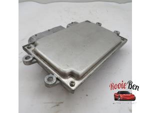 Ölpumpe Module van een Kia Optima 2.0 CVVT Hybrid 16V 2013