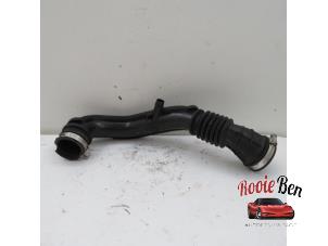 Used Intercooler tube Ford Fiesta 7 1.1 Ti-VCT 12V 85 Price on request offered by Rooie Ben autodemontage