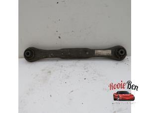 Used Rear lower wishbone, left Landrover Range Rover Evoque (LVJ/LVS) Price on request offered by Rooie Ben autodemontage