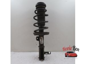 Used Front shock absorber rod, right Chevrolet Cruze 1.8 16V VVT Price on request offered by Rooie Ben autodemontage