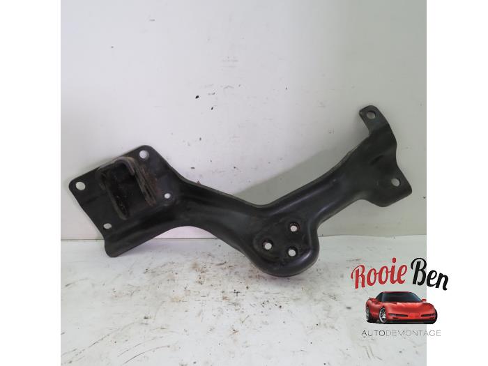 Used Engine mount Dodge 1500 Crew Cab (DS) 5.7 Hemi V8 4x4 Price € 50,00 Margin scheme offered by Rooie Ben autodemontage