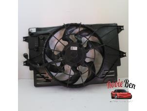 Usagé Ventilateur radiateur Kia Xceed 1.0 T-GDi 12V Prix sur demande proposé par Rooie Ben autodemontage