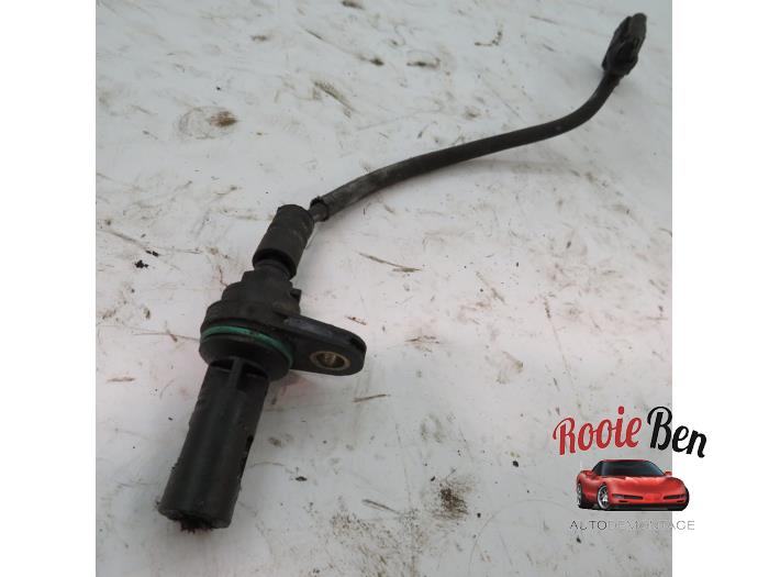 Begagnade Vevaxelsensor Kia Carens III (FG) 2.0i CVVT 16V Pris € 10,00 Marginaltabell erbjuds av Rooie Ben autodemontage