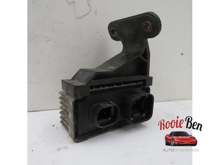 Glow plug relay from a Ford Ranger 3.2 TDCI 20V 200 4x4 2013