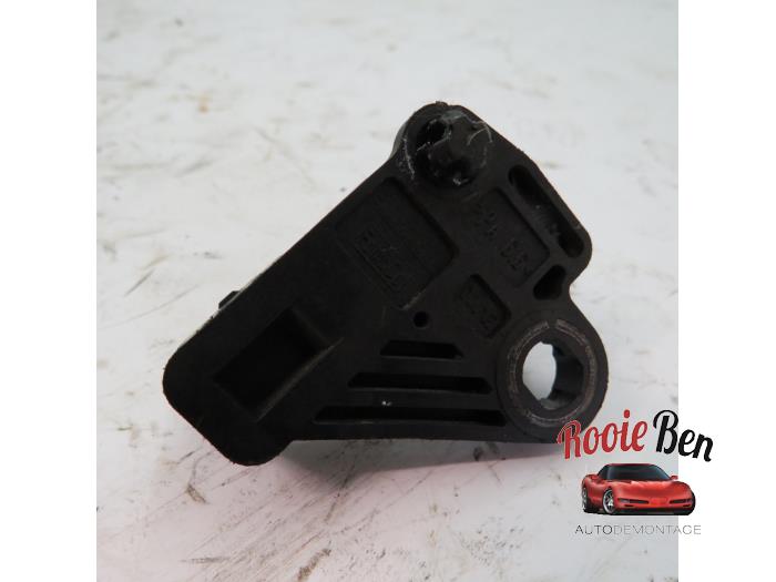Begagnade Vevaxelsensor Landrover Range Rover Evoque (LVJ/LVS) 2.2 eD4 16V 5-drs. Pris € 10,00 Marginaltabell erbjuds av Rooie Ben autodemontage