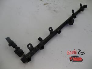Used Fuel injector nozzle Jeep Cherokee (XJ) 4.0 i Price on request offered by Rooie Ben autodemontage