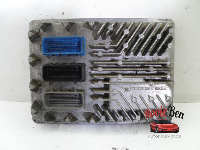 Used Engine management computer Chevrolet Silverado 1500 Standard Cab 5.3 V8 2500 4x4 Crew Cab Price on request offered by Rooie Ben autodemontage