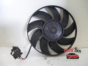 Used Radiator fan Chevrolet Orlando (YYM/YYW) 2.0 D 16V Price on request offered by Rooie Ben autodemontage