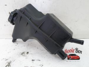 Used Power steering fluid reservoir Chevrolet Orlando (YYM/YYW) 2.0 D 16V Price on request offered by Rooie Ben autodemontage