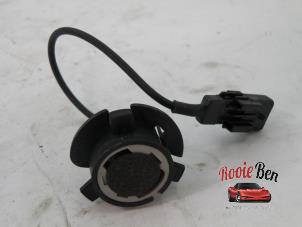 Used Microphone Renault Megane III Coupe (DZ) 1.5 dCi 110 Price on request offered by Rooie Ben autodemontage