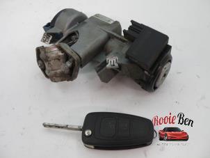 Usados Cerradura de contacto y llave Ford Ranger 3.2 TDCI 20V 200 4x4 Precio de solicitud ofrecido por Rooie Ben autodemontage
