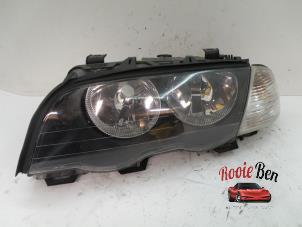 Used Headlight, left BMW 3 serie Touring (E46/3) 320d 16V Price € 30,00 Margin scheme offered by Rooie Ben autodemontage