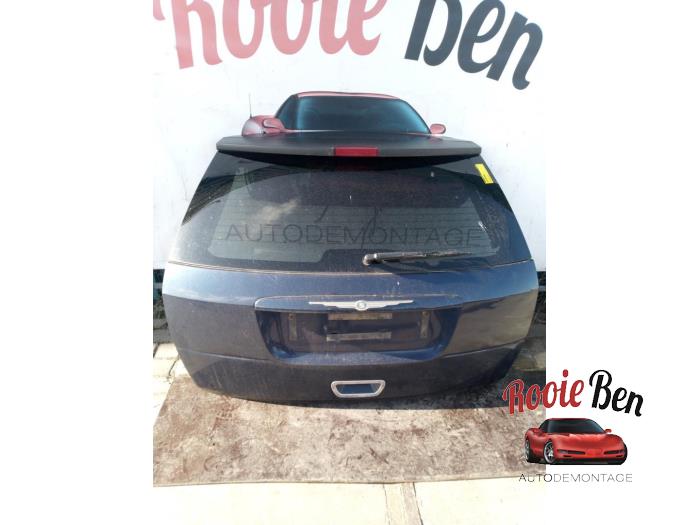 Używane Tylna klapa Chrysler Pacifica 3.5 V6 24V Cena € 200,00 Procedura marży oferowane przez Rooie Ben autodemontage