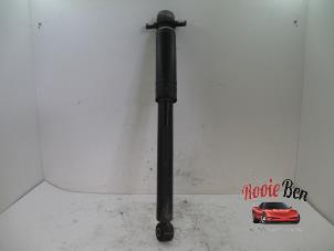 Used Rear shock absorber, left Chevrolet Orlando (YYM/YYW) 2.0 D 16V Price on request offered by Rooie Ben autodemontage