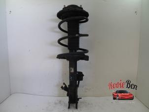 Used Front shock absorber rod, left Infiniti FX (S51) 35 3.5i 24V Price on request offered by Rooie Ben autodemontage
