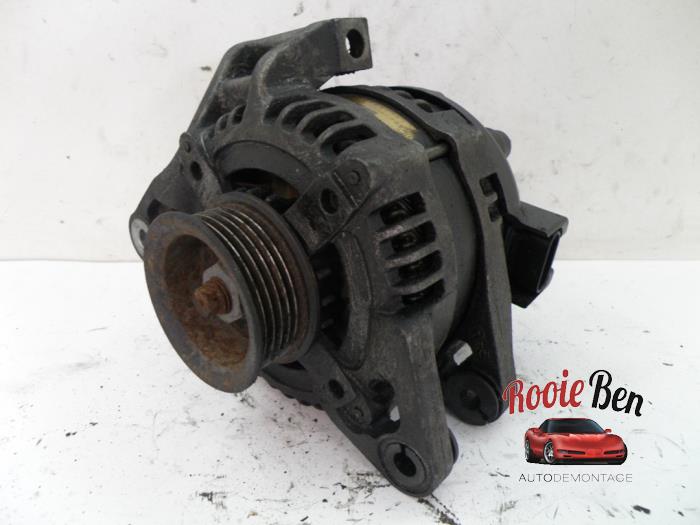 Begagnade Dynamo Cadillac De Ville (K-body) 4.6 V8 32V DHS Pris € 50,00 Marginaltabell erbjuds av Rooie Ben autodemontage