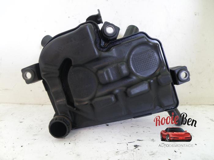 Usagé Ventilation carter Landrover Range Rover Evoque (LVJ/LVS) 2.2 eD4 16V 5-drs. Prix € 25,00 Règlement à la marge proposé par Rooie Ben autodemontage