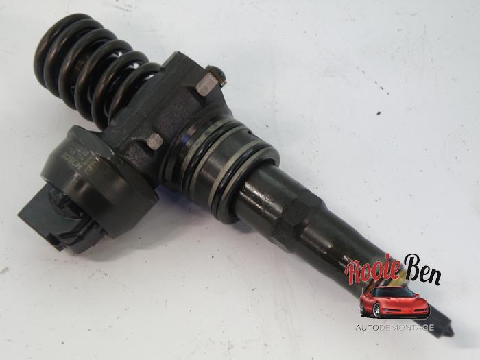 Usagé Injecteurs Volkswagen Touran (1T1/T2) 1.9 TDI 105 Euro 3 Prix € 50,00 Règlement à la marge proposé par Rooie Ben autodemontage