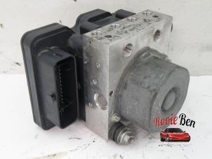 ABS-pump från en Mitsubishi Space Star (A0) 1.0 12V 2018