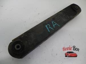 Used Rear wishbone, right Jeep Cherokee/Liberty (KJ) 3.7 V6 24V Price on request offered by Rooie Ben autodemontage