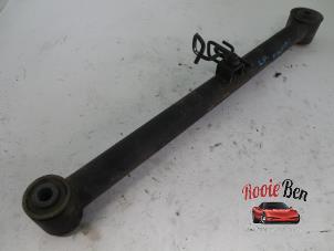 Used Rear lower wishbone, left Dodge 1500 Crew Cab (DS/DJ/D2) 5.7 Hemi V8 4x4 Price on request offered by Rooie Ben autodemontage