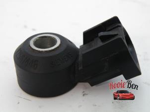Used Detonation sensor Chevrolet TrailBlazer (KC) 4.2 24V AWD Price on request offered by Rooie Ben autodemontage