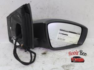 Used Wing mirror, right Volkswagen Polo V (6R) 1.2 TSI Price on request offered by Rooie Ben autodemontage