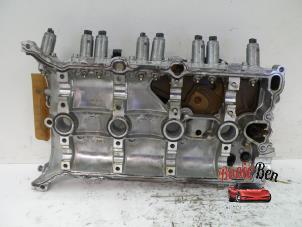 Ventildeckel van een Audi A4 Avant (B9) 2.0 35 TFSI Mild Hybrid 16V 2018