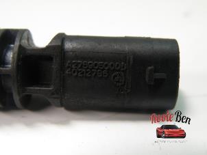 Engine temperature sensor from a Mercedes-Benz GLC Coupe (C253) 2.0 300 e 16V 4-Matic 2020