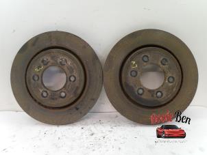 Used Front brake disc Ford Usa F-150 Standard Cab 5.0 Extended Cab Price on request offered by Rooie Ben autodemontage